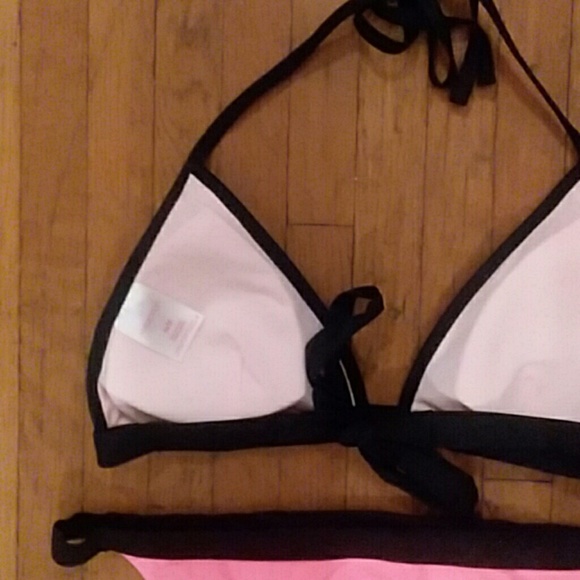 Xhiliration Cute Bikini - Picture 5 of 7